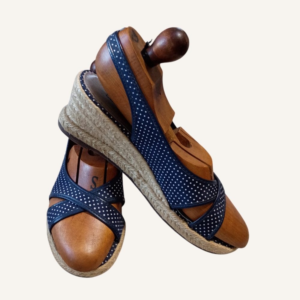 L.L. Bean Navy Polka Dot Espadrille Wedge Sandals Size 8